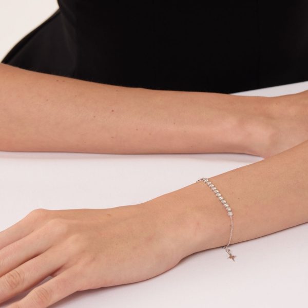 celebrity-jewellers-bridal-collection-adele-pirlanta-bileklik
