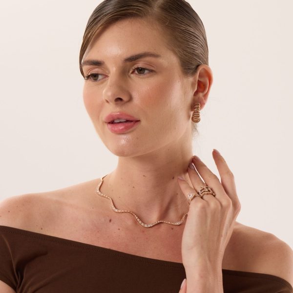 celebrity-jewellers-day-and-night-collection-wavy-pirlanta-kolye